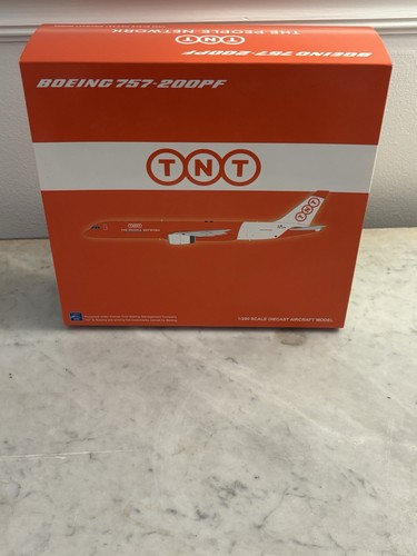 Wings air berlin tnt - berlin,