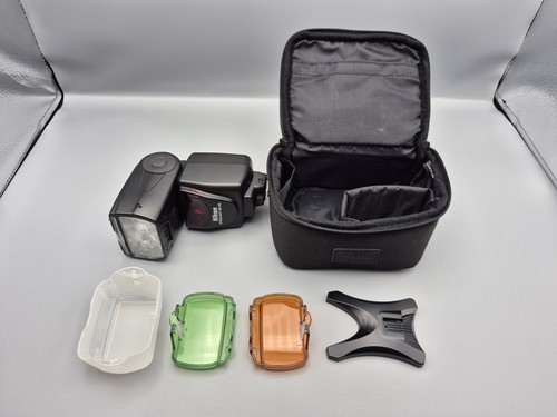 Nikon 700 speedlight - sb-700,