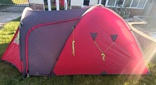 Hi Gear Atom 3 Tent Red & Grey