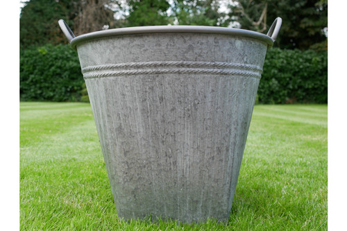 Large round metal bucket - large,