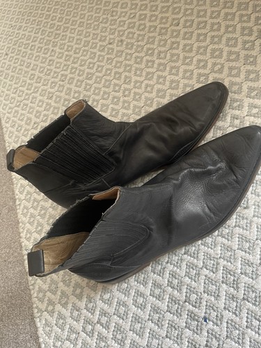 Genuine 1970s men - genuine, men’s