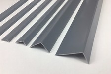 PVC CORNER UNEQUAL GRAY