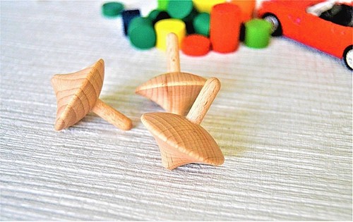 Wooden spinning top - top, classic