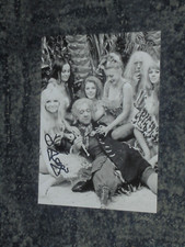 LINDA REGAN  -7x5  PHOTO SIGNED - CARRY ON CHRISTMAS (With Sid James)