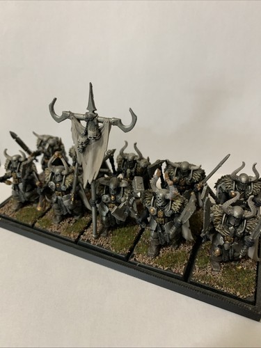 Warriors chaos unit - warriors,