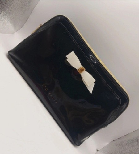 Ted baker classic - ted,