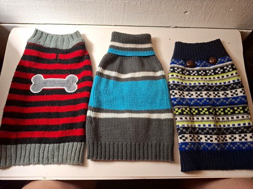 Pack knit dog sweaters size - 3,