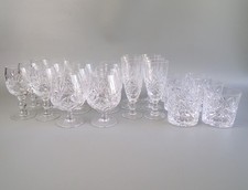 Cut crystal glass - cut, set.