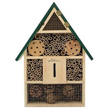  Eco-Friendly Bug House Bees