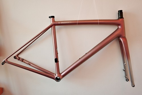 Works aethos frameset - aethos,