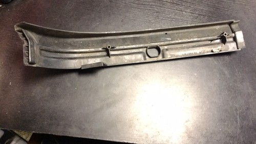 Headlights bar bezel - bezel, right
