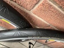 Mavic Cosmic Elite Clincher Wheelset - Rim Brake + skewers 8-11 Speed!!