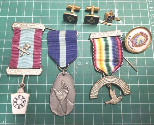 Masonic jewels etc - masonic,