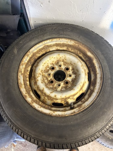 Triumph spitfire 1500 wheels - triumph,