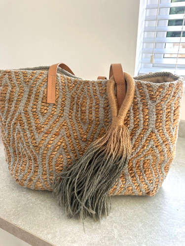 Large zara raffia - in, pale