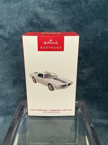 2022 hallmark 1972 - hallmark, pontiac
