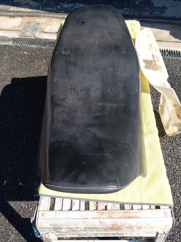 Yamaha 350 ypvs - rd, seat