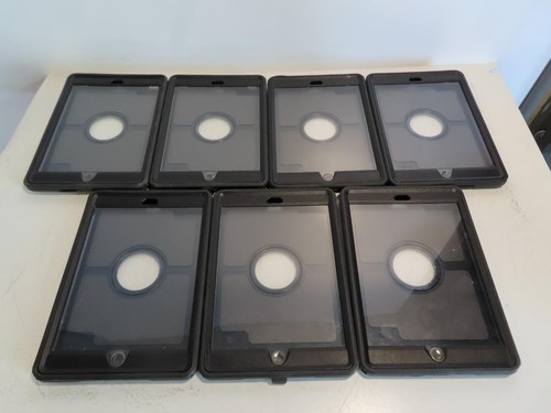 Lot used otter box - used,