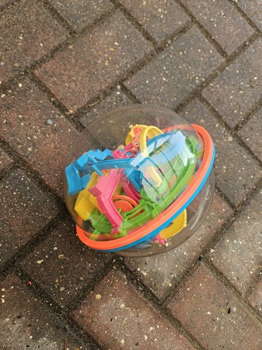 Addict ball - ball, maze