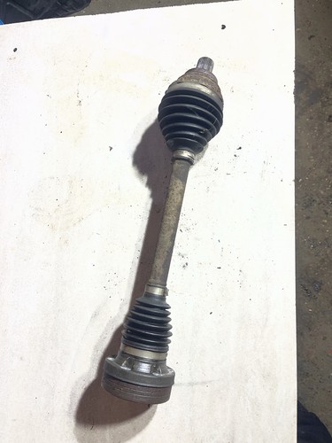 Passat estate front left - vw,
