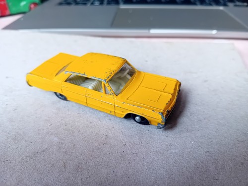 Matchbox lesney chevrolet - lesney,