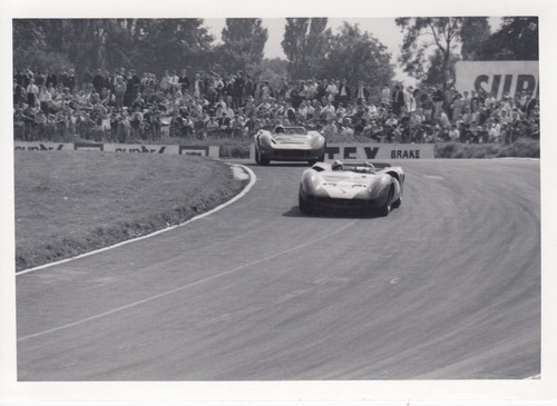 Lola t70 mk2 brands - lola,