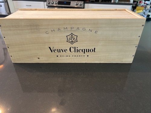 Veuve clicquot liter bottle - clicquot, 3