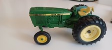 Britains Ertl  Farm John Deere