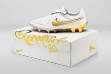 Nike Tiempo Legend  Ronaldinho