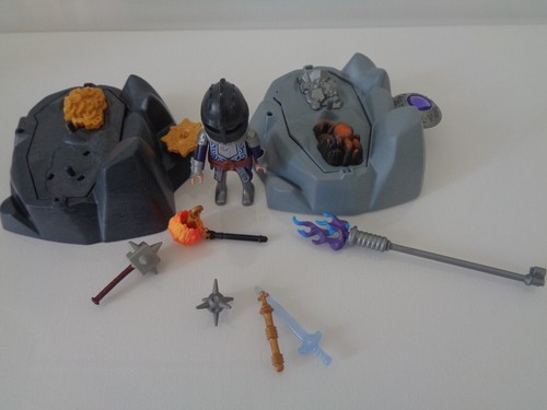 Playmobil knight weapons - knight,
