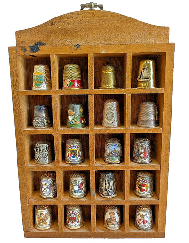 Set metal thimbles in - 20,