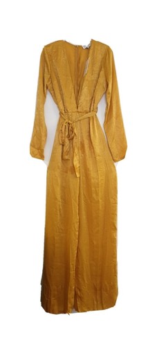 The style tall - in, mustard