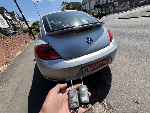 Lost volkswagen beetle - volkswagen,