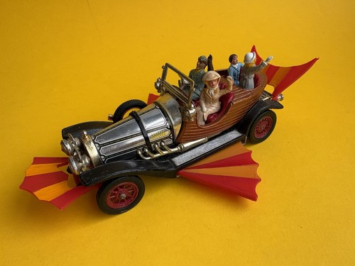 Corgi toys 266 chitty - toys,