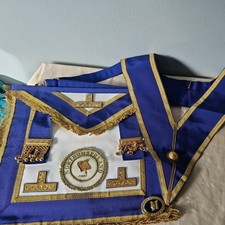 Masonic Masons Provincial  Apron & Collar Northumberland  Blue  and Gold