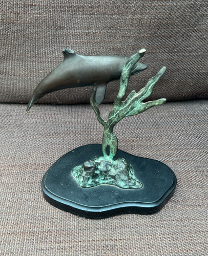 Bronze dolphin seaweed - ,