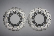 Pair of Wave Floating Front