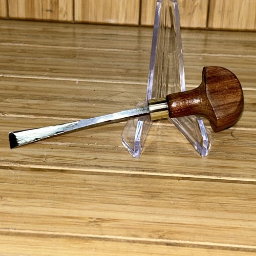 Henry taylor palm woodcarving - palm,