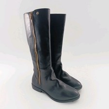 Stuart Weitzman Lowland Zippy