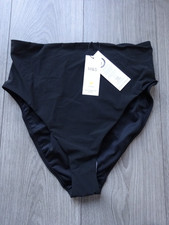 M&S MARKS & SPENCER BLACK  SUN