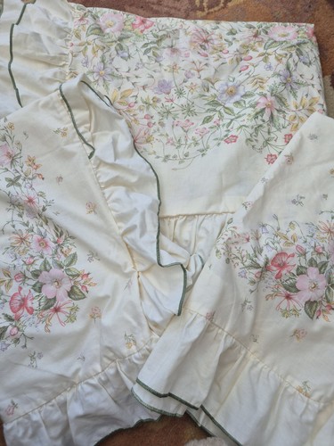 Vintage frilly botanical dorma - vintage,