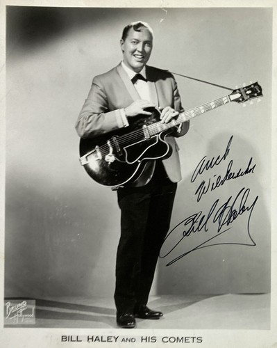 Bill haley signed photograph - bill,