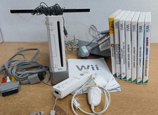 Nintendo Wii Console Bundle