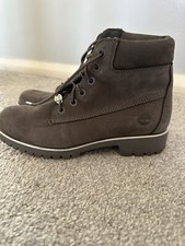 Ladies Boots 