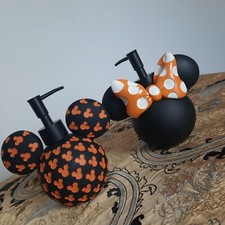 2x Disney Mickey Mouse Head