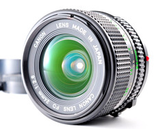 **MINT w/Hood** Canon New FD