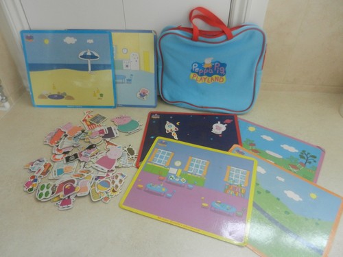 Peppa pig playland magnet - pig,