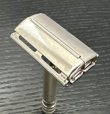 Vintage 1941 Gillette Ranger