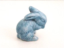Vintage Sylva Blue Small 6cm Rabbit - feeding rabbit