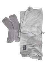 COZEE HOME 3 PIECE GIFT SET. THROW, BED SOCKS AND EYE MASK SET NEW